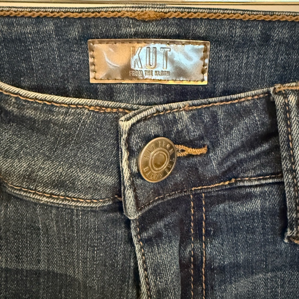 Kut from the Kloth Natalie High Rise Bootcut Jeans in Studious size 2 - Picture 3 of 7